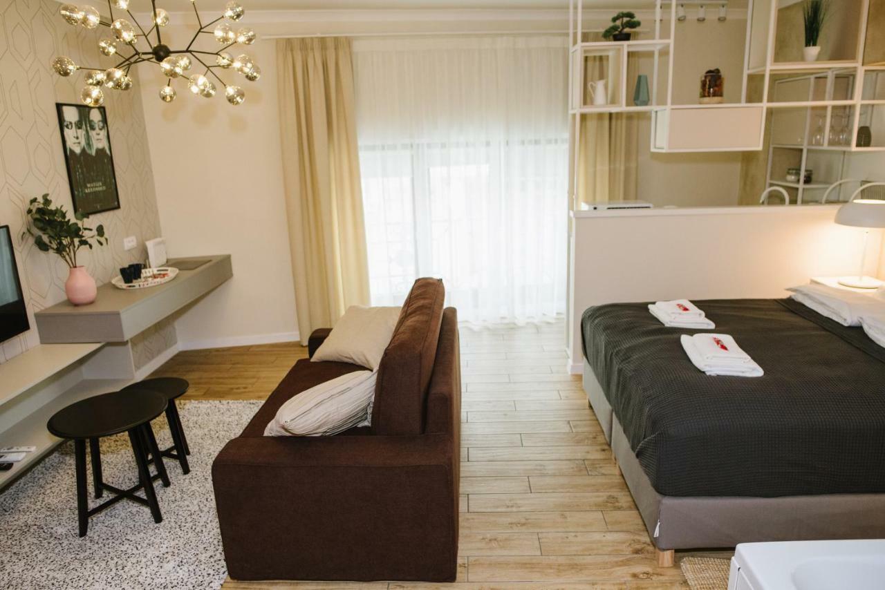 Apartman Donner Centar III ซูโบติกา ภายนอก รูปภาพ